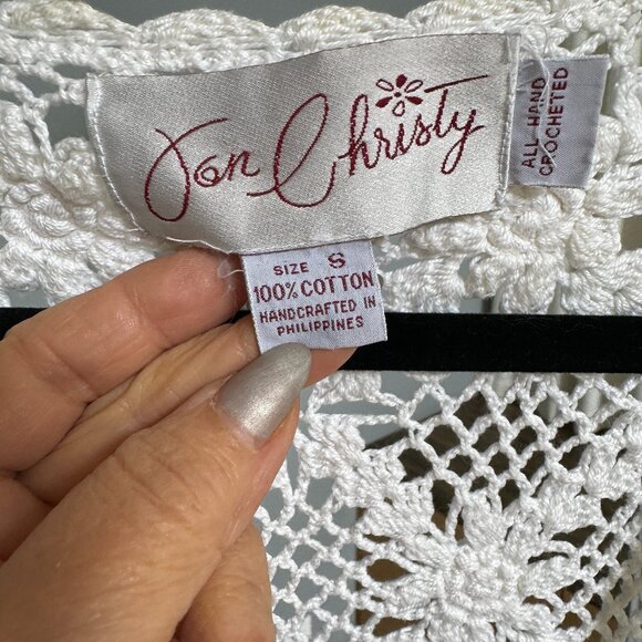 Crochet Top with scoop neck and the perfect amount of Peek a Boo - Picture 6 of 16